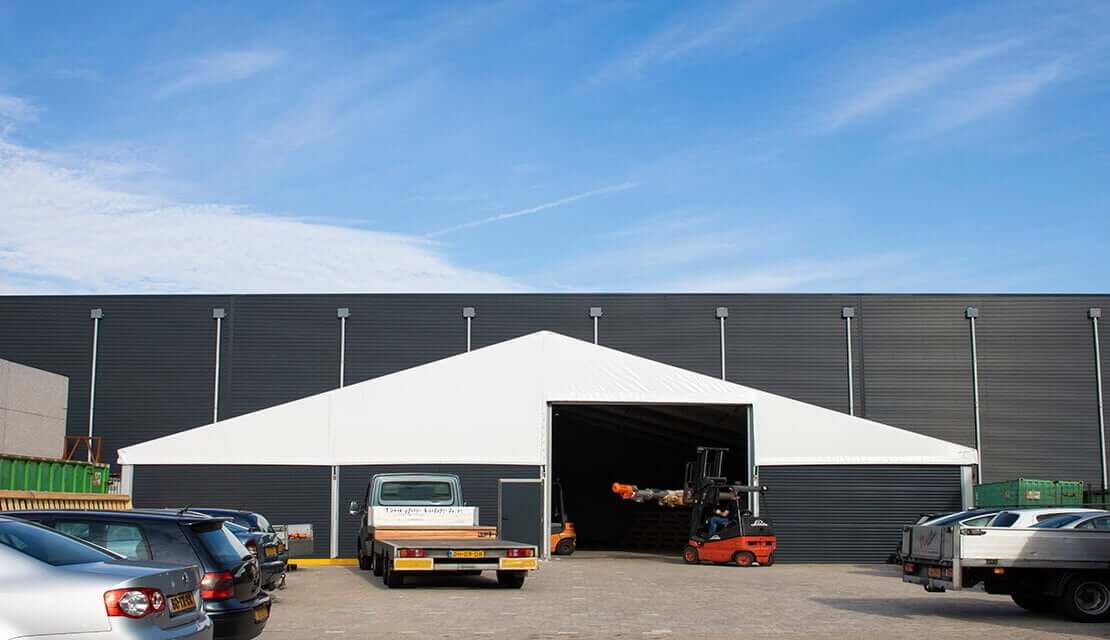 Tent Overkapping Huren 5